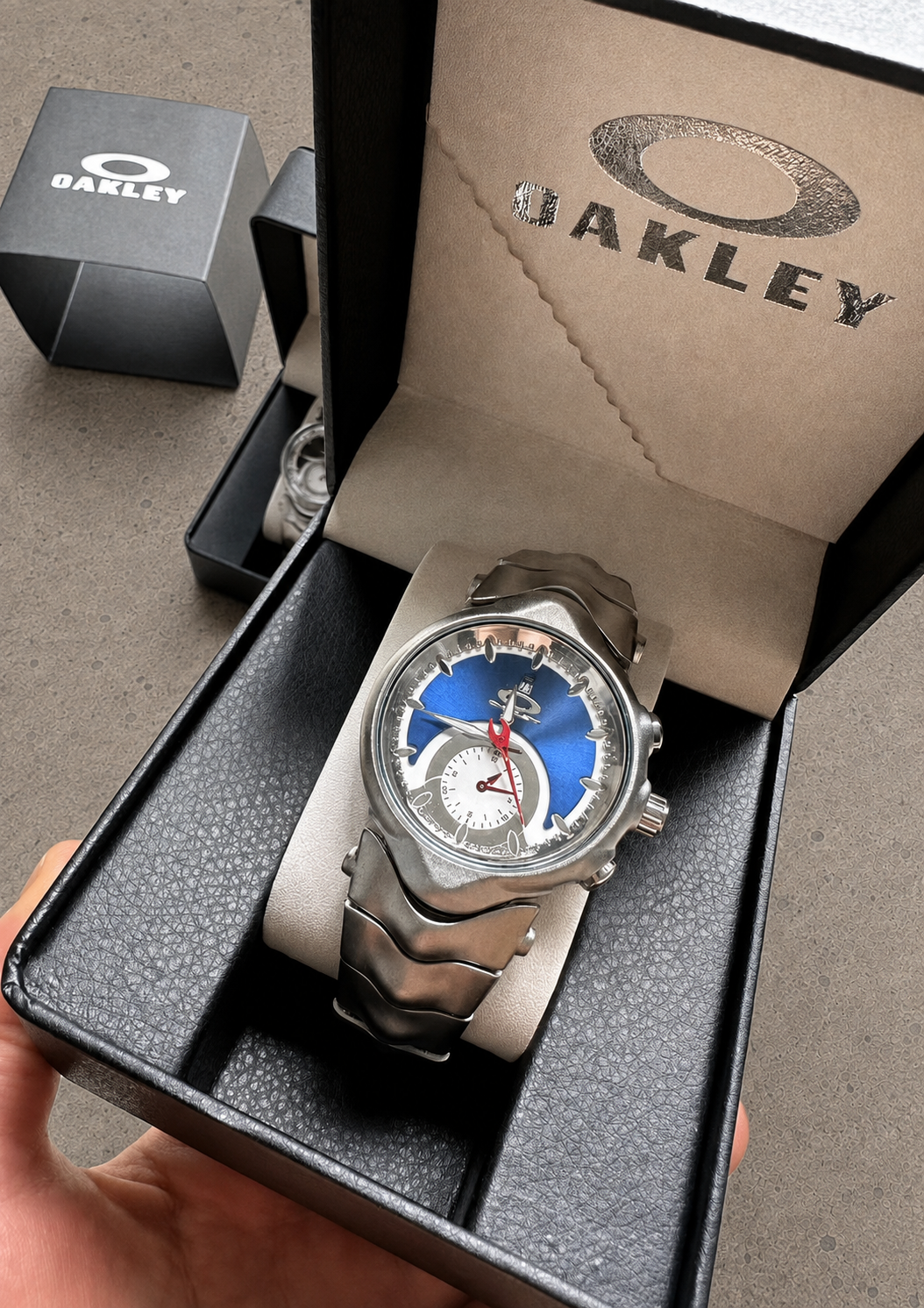 Oakley Judge 1.0 Vintage Chronograph Watch