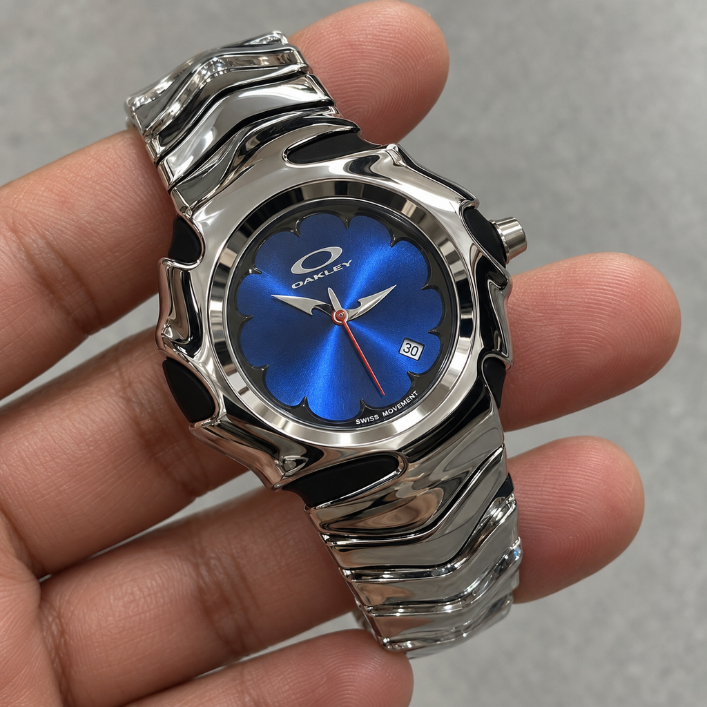 Oakley Blade Watch – Polished Silver / Blue Dial