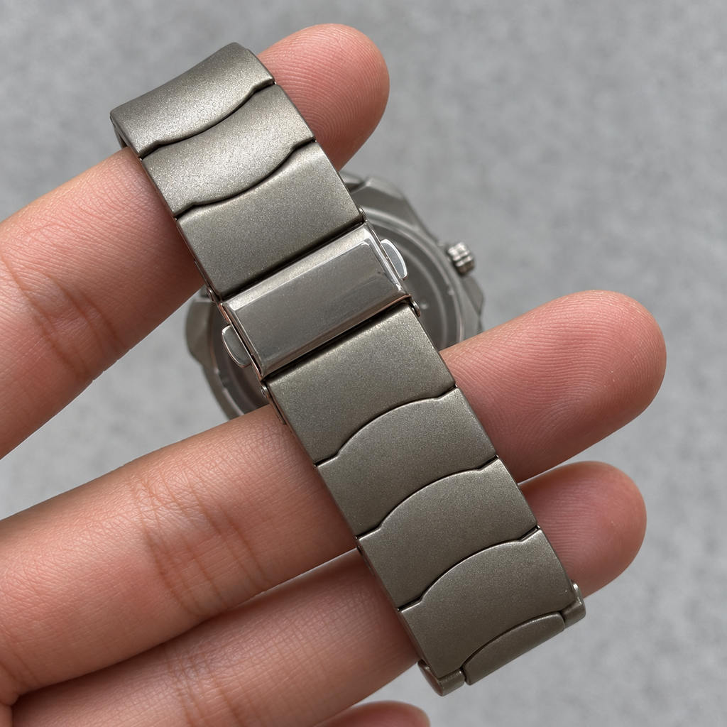 Oakley Time Bomb Titanium Watch – Silver Dial