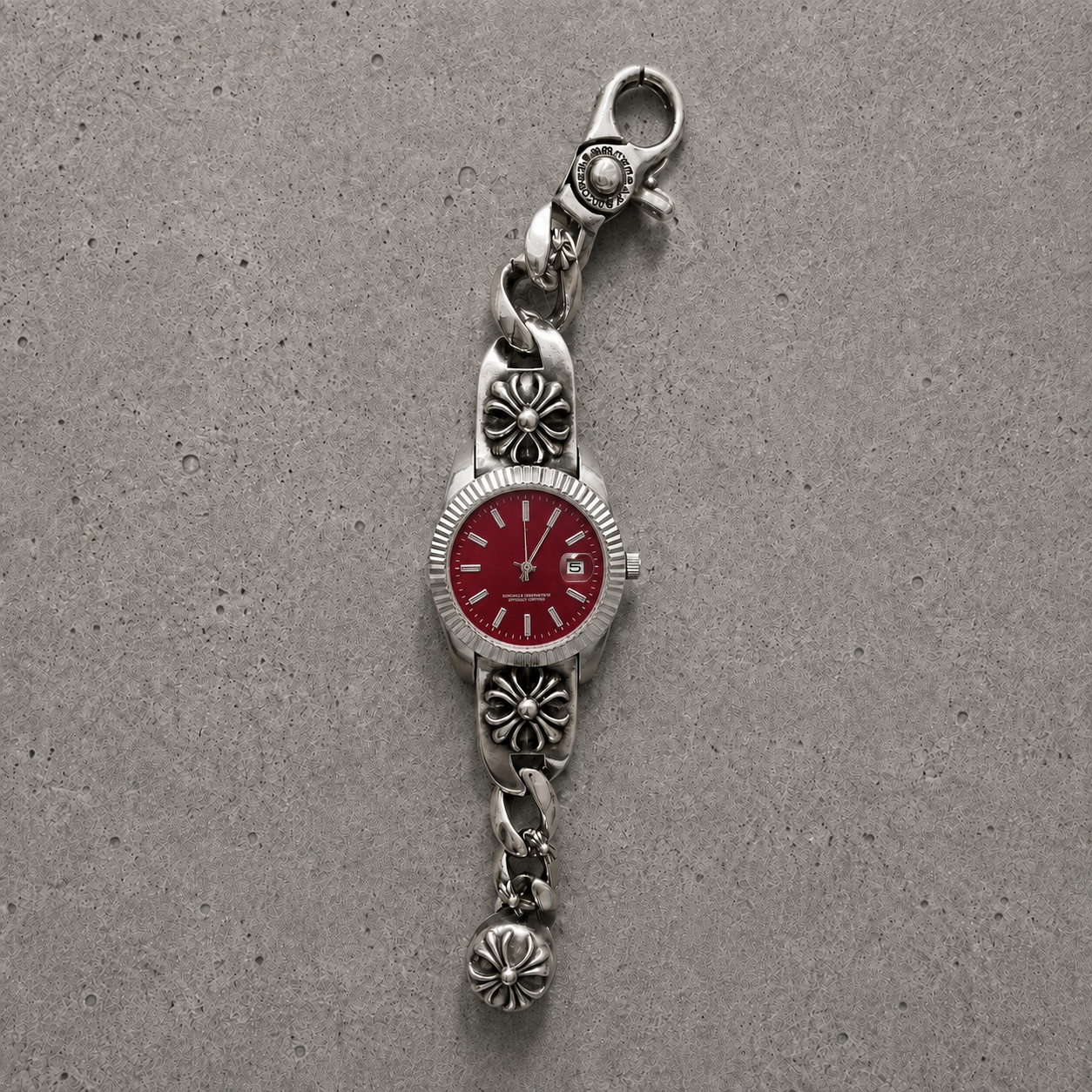 Vintage Floral Bracelet Watch – 36mm Japanese Quartz Stainless Steel Watch (Red Dial)