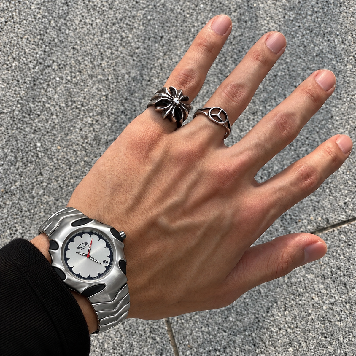 Oakley Blade Y2K Watch – Silver / Black
