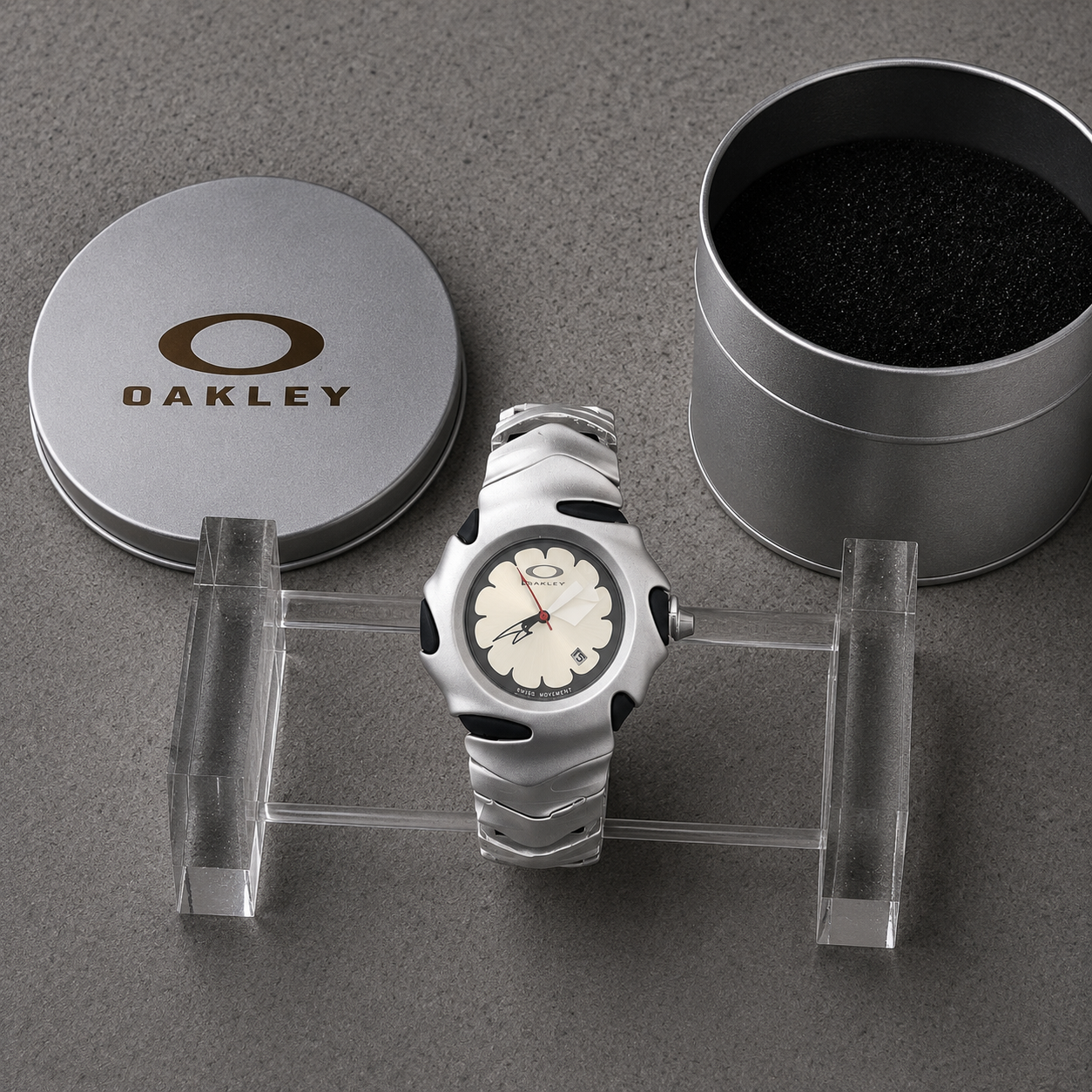 Oakley Y2K Blade Watch – Cream Flower Dial