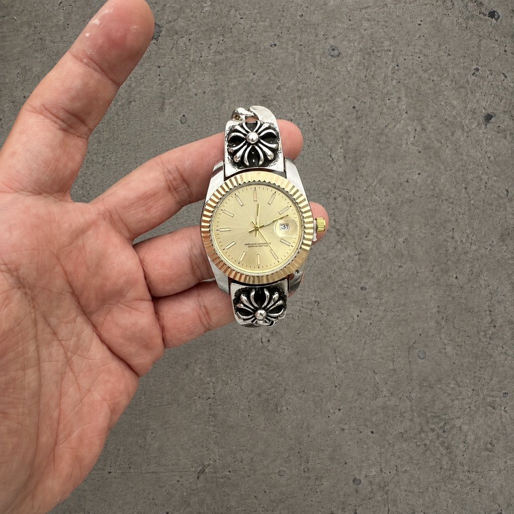 Vintage Floral Bracelet Watch – 36mm Japanese Quartz Stainless Steel Watch (Champagne Dial)