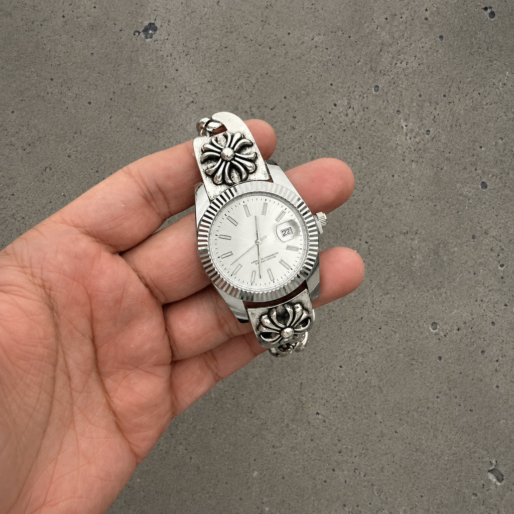 Vintage Floral Bracelet Watch – 36mm Japanese Quartz Stainless Steel Watch (White Dial)